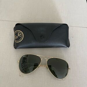Ray-Ban Aviator Sunglasses RB3025